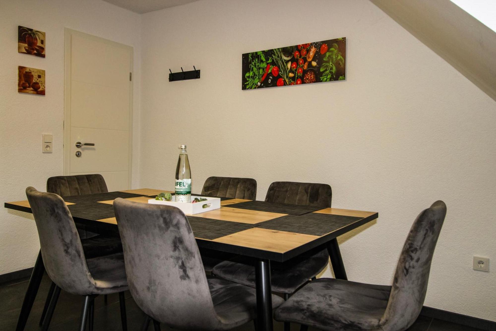 Sweet Six, Balkon, Netflix, Boxspringbetten, Hochwertiges Bad Zell Extérieur photo
